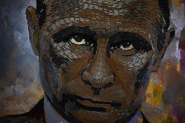 Ukraynalı sanatçı Dasha Marchenko barışçıl duyguları öne çıkaran eserleri ile tanınıyor. Sanatçı, Rusya’nın ülkesindeki çatışmalara müdahil olmasını protesto etmek için Putin’in portresini mermi kovanlarından yaptı ve 5000 mermi kovanıyla oluşturduğu portreye Savaşın Yüzü adını verdi. Eserdeki mermi kovanları, Ukrayna’nın doğusunda ordu ile ayrılıkçılar arasındaki çatışmalarda kullanılanlar. Fotoğraf:bird.depositphotos.com